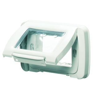 PLACCA STAGNA – AUTOPORTANTE – 3 POSTI – BIANCO NUVOLA – GEWISS SYSTEM 22451