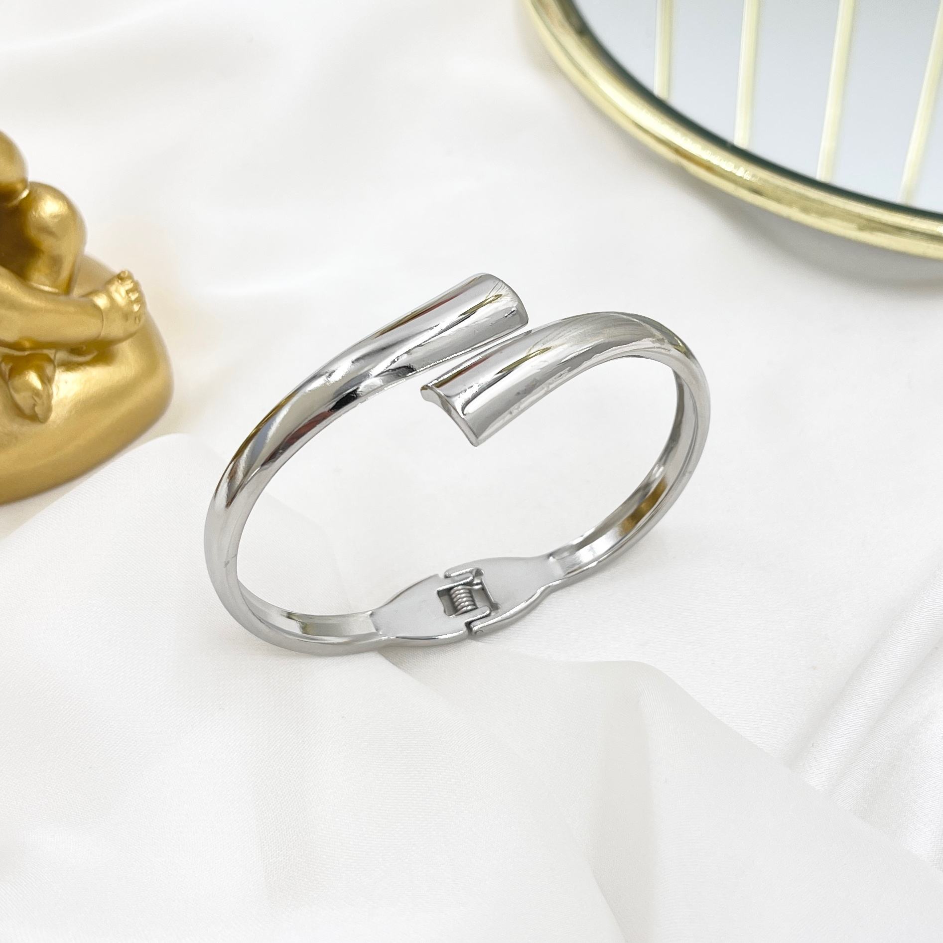 Bracciale Rigido Conca - immagine 3