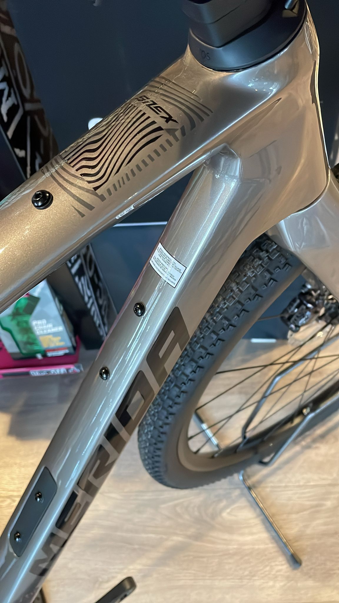 Merida SILEX 7000 Warm Slate Grey 2026 - immagine 6