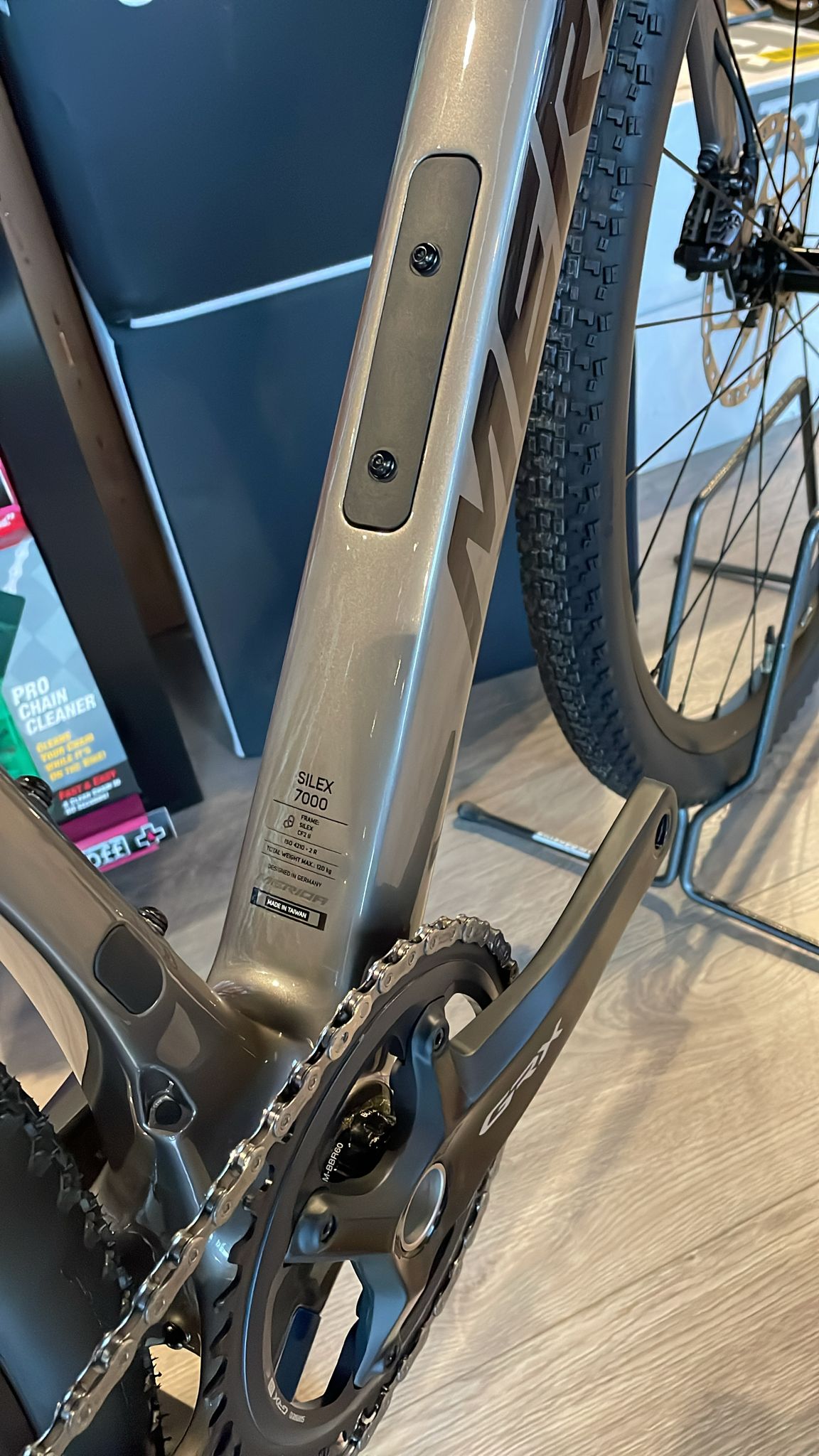 Merida SILEX 7000 Warm Slate Grey 2026 - immagine 3